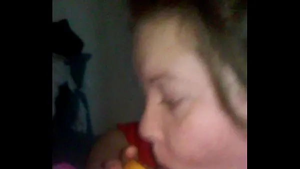 HD Sucking dick with a grapefruit daya Klip