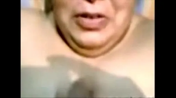 HD Indian Aunty Blowjob And Cumshot on Face stroomclips