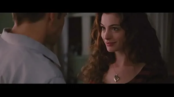 Clip nguồn HD Anne Hathaway in Love and Other d. 2011