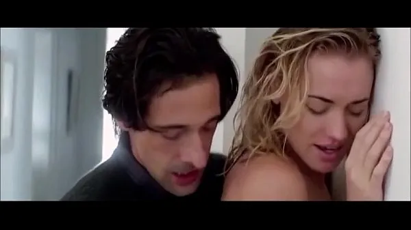 HD Yvonne Strahovski nua em Manhattan Nights clipes de energia