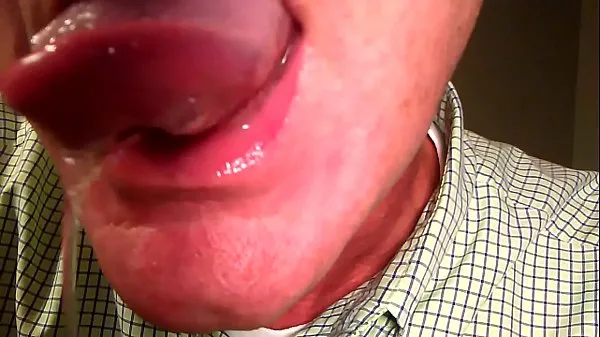 HD Licking you with my long wet tongue güç Klipleri