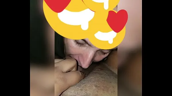 sucking pussy extraits vidéo HD