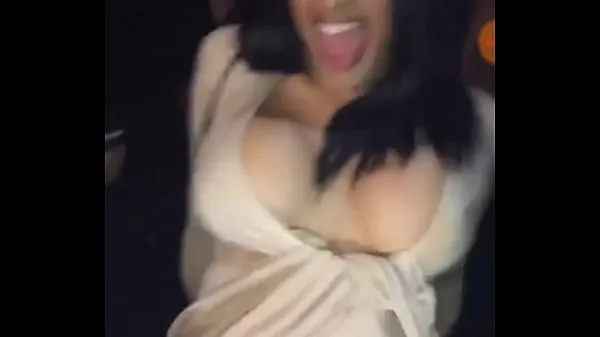 Clip nguồn HD cardi b stripper nude leaked