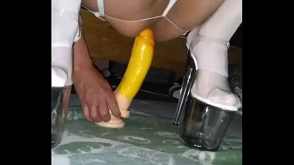 HD Playing with Dildo 功率夹