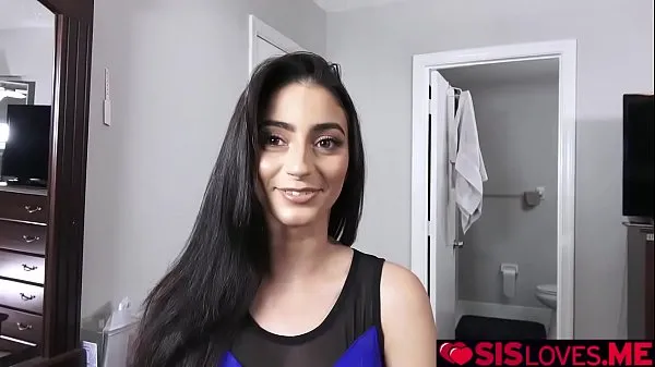 HD Jasmine Vega asked for stepbros help but she need to be naked -teholeikkeet