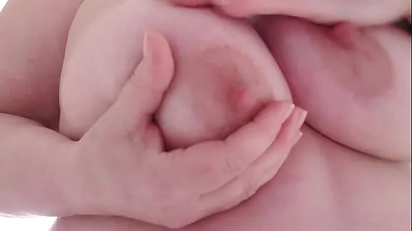 HD Nipple Playing napájecí klipy