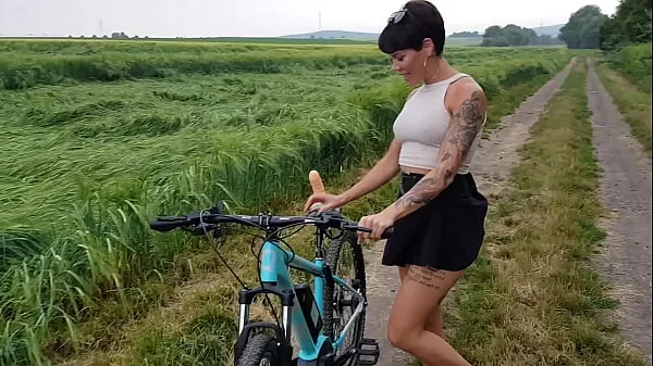 HD Premiere! Bicycle fucked in public horny power Clips