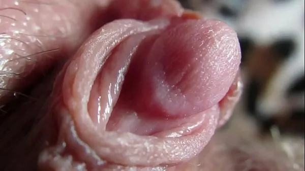 Extreme close up sur mon énorme tête de clitoris pulsant extraits vidéo HD