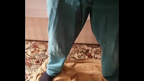 HD Pissing my blue trousers kraftklipp