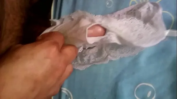 HD Handjob with my sister-in-law's underwear güç Klipleri