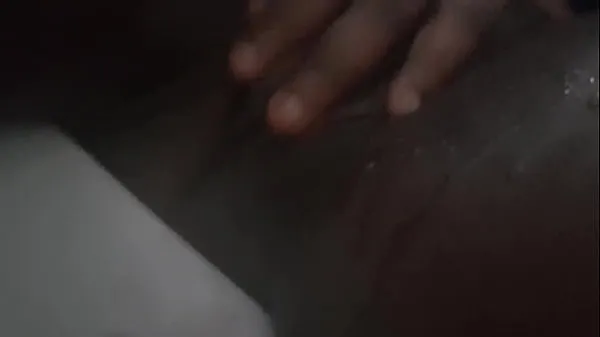 HD Ebony fat pussy masturbating, peeing, farting and squirting Power Clips