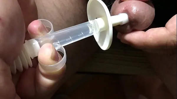 HD Masturbate with lotion in the urethra power Clips