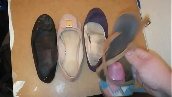 HD Masturbating with ballerina flats and cumming into sandal power Clips