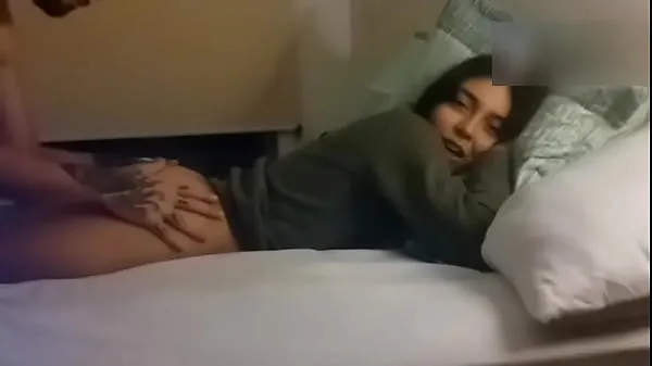 HD BLOWJOB UNDER THE SHEETS - TEEN ANAL DOGGYSTYLE SEX power Clips