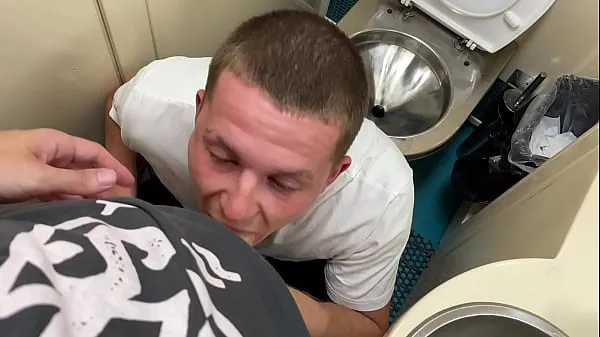 HD Made brother a blowjob in the toilet of the train Oliver Strelli and Falcon Al - 21 파워 클립