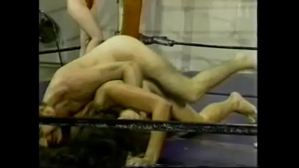 Clip nguồn HD Mixed wrestling