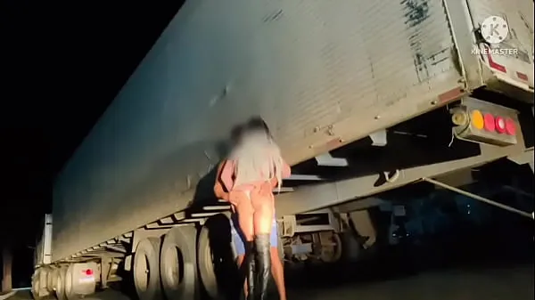 HD TRUCKER FUCKED THE NAUGHTY CUZINHO ON THE ROAD'S SIDE Power Clips