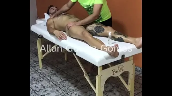 HD Massage session with MASSAGISTA RIO DE JANEIRO had a happy ending on MMA fighter Allan Guerra Gomes complete on x videos red - part 1 power Clips