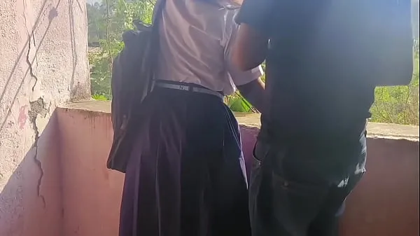 HD Tuition teacher fucks a girl who comes from outside the village. Hindi Audio power Clips
