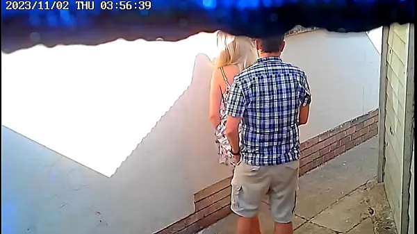 Daring couple caught fucking in public on cctv camera extraits vidéo HD
